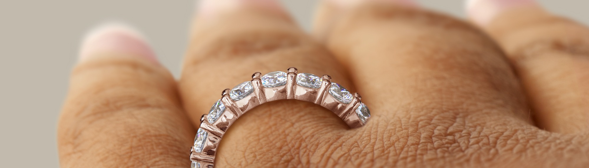 rose gold diamond ring