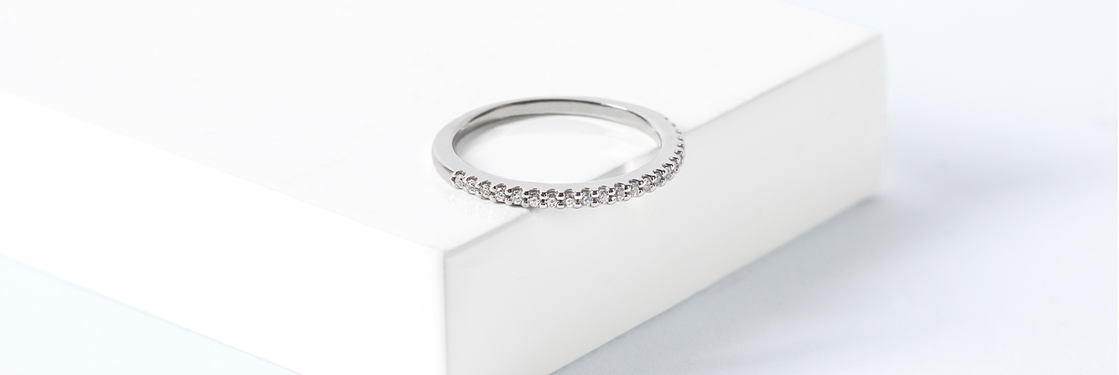 platinum wedding band