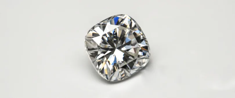 loose cushion cut diamond