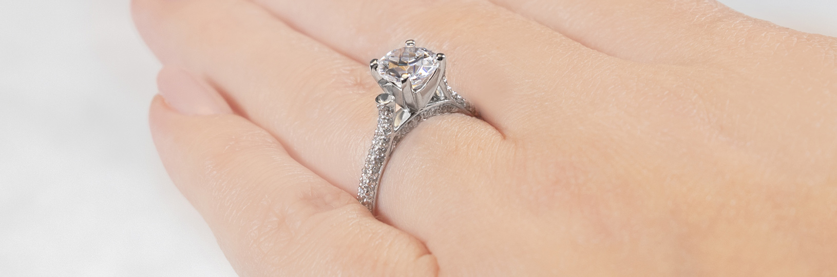 Prong set engagement ring