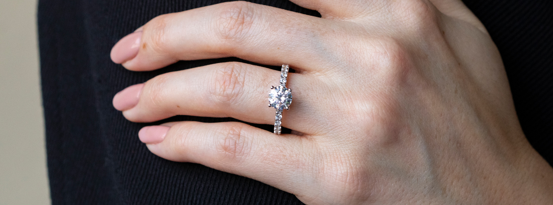 solitaire engagement ring