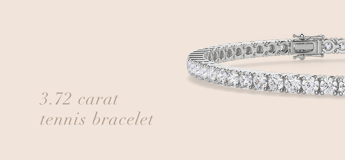 3.72 carat Tennis Bracelet in white gold