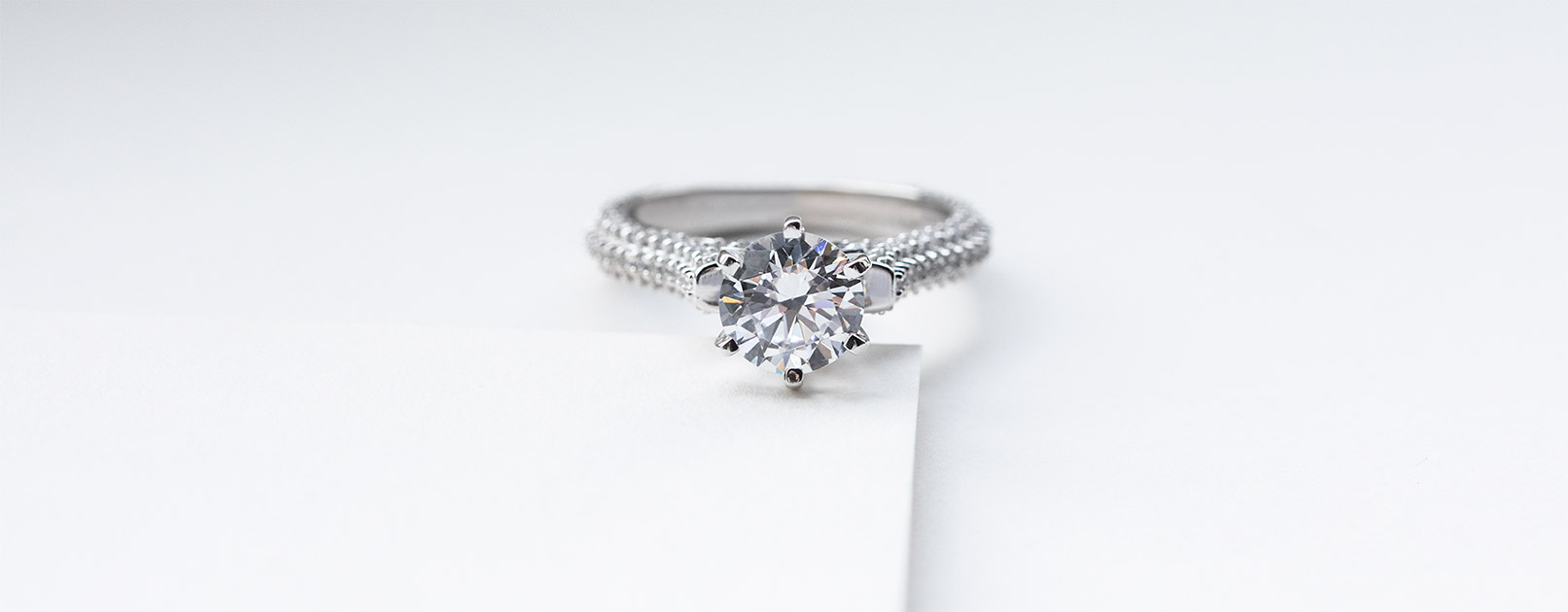 Seine Round Cut Engagement Ring from Diamond Nexus